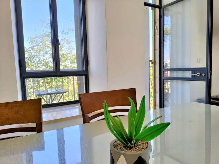 Family Apartment Near Old City Jerusalem Eksteriør billede