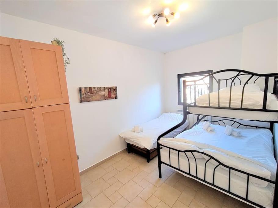 Family Apartment Near Old City Jerusalem Eksteriør billede